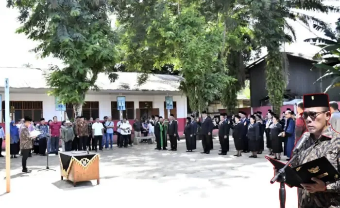 Pelantikan 71 Kepala Sekolah di Tapanuli Tengah, Bupati Masinton Tegaskan Pentingnya Pendidikan Tanpa Bully