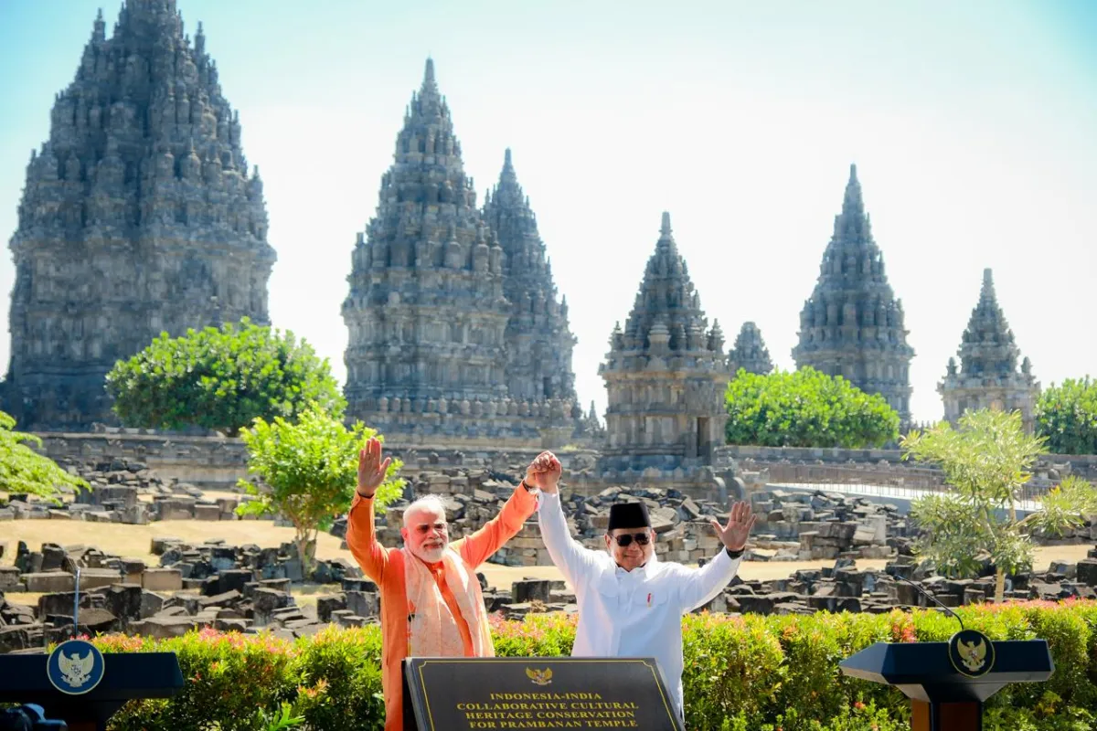 Kunjungan Presiden Prabowo dan PM Modi di Candi Prambanan Perkuat Hubungan Budaya Indonesia-India