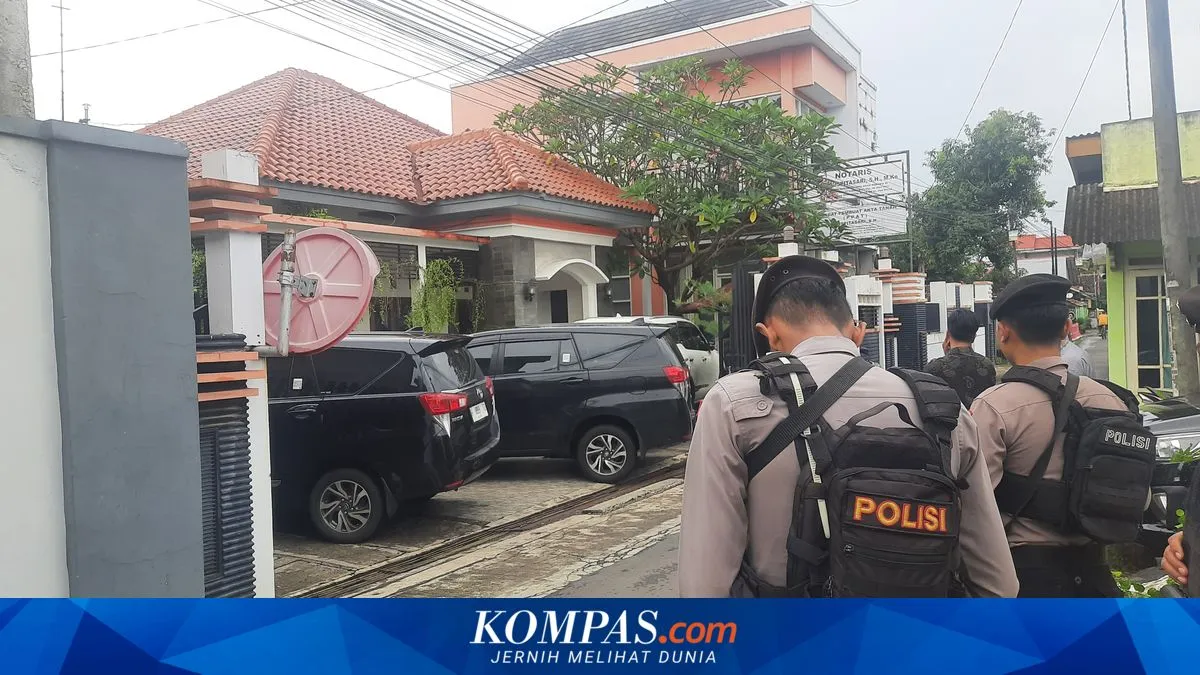 KPK Geledah Rumah Mantan Pj Sekda Pati Terkait Kasus Korupsi
