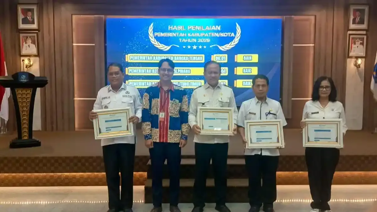 Pemkab Bangka Tengah Raih Penghargaan Kualitas Pelayanan Publik Terbaik