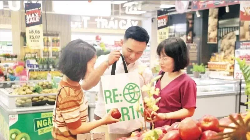 Upaya Bersama Menuju Konsumsi Ramah Lingkungan di Vietnam