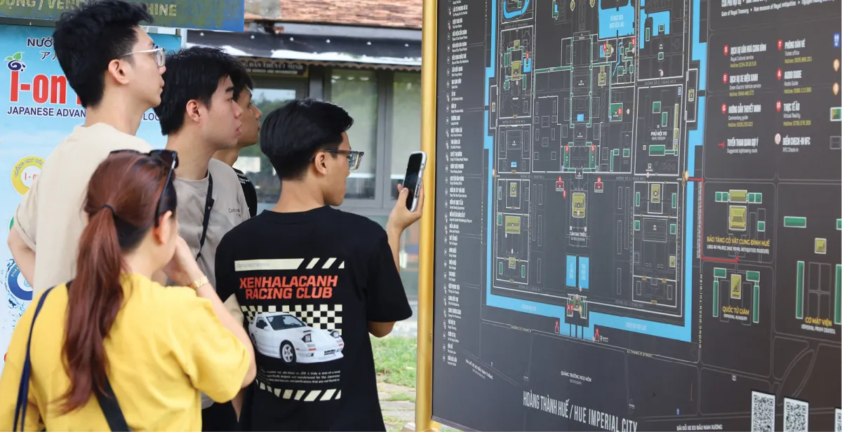 Integrasi Teknologi Digital Tingkatkan Pengalaman Pariwisata di Hue