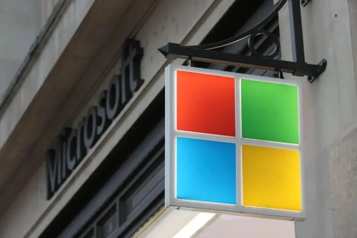 Microsoft Pangkas 4.800 Karyawan untuk Efisiensi dan Restrukturisasi