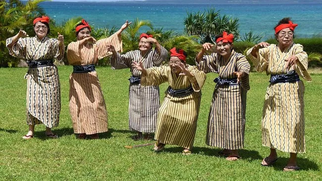 Rahasia Panjang Umur: Diet Hara Hachi Bu dari Okinawa