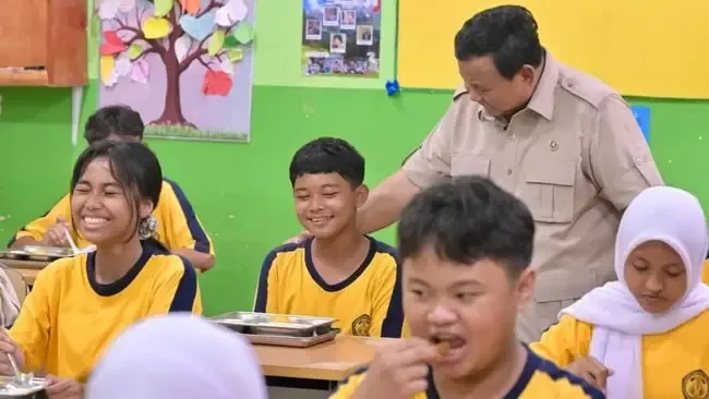 Presiden Prabowo: Makan Bergizi untuk Semua Anak Indonesia